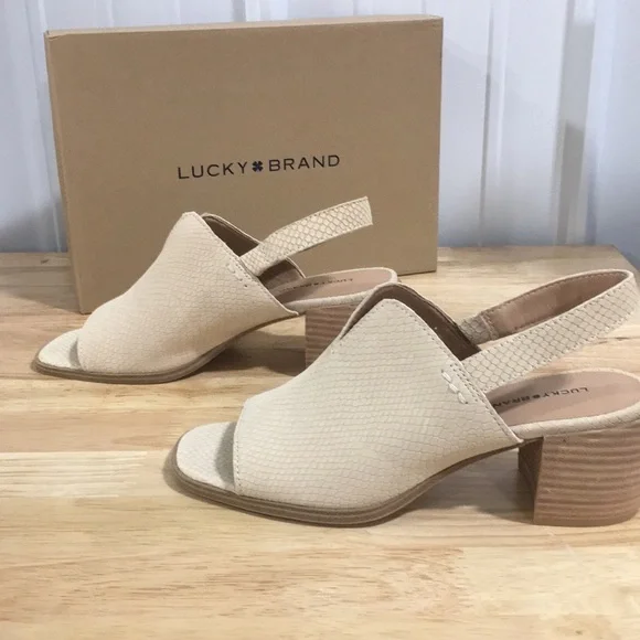 Lucky Brand Open Toe Heels - Picture 3 of 6
